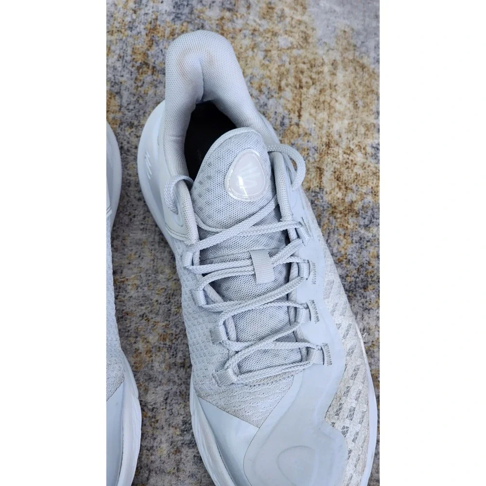Under Armour Men's Curry Flow 11 TB  Gray White Basketball Shoes Size 11